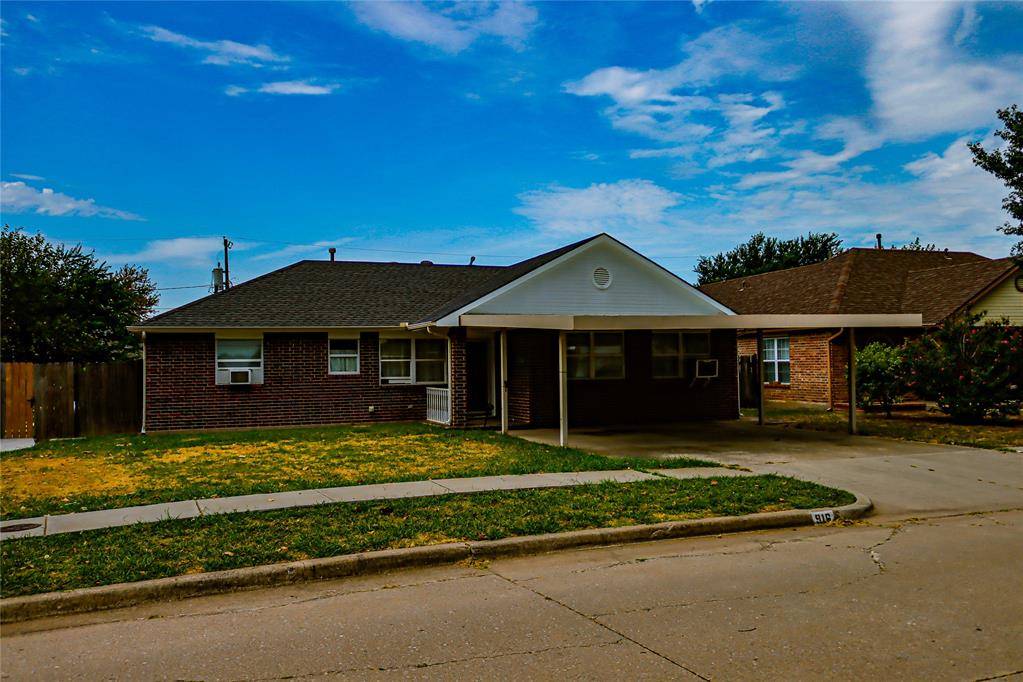 916 N Windermere DR, Oklahoma City, OK 73160