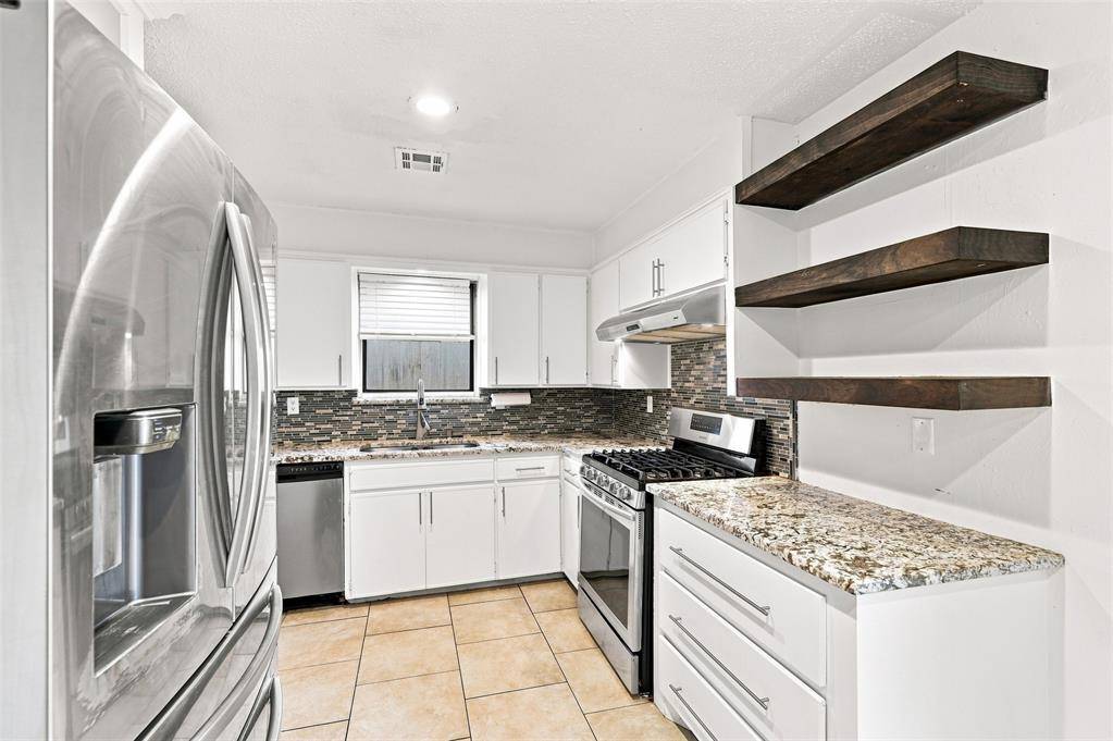 2112 N Gleason AVE, Bethany, OK 73008