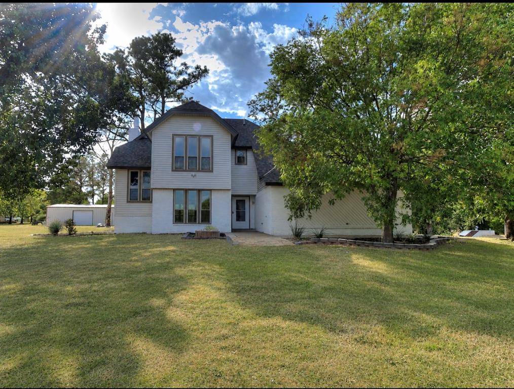 407 E Cedar ST, Tuttle, OK 73089