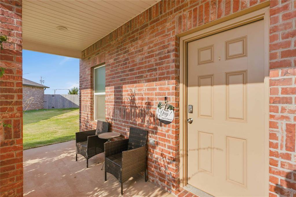 4421 Palmetto Bluff DR, Mustang, OK 73064
