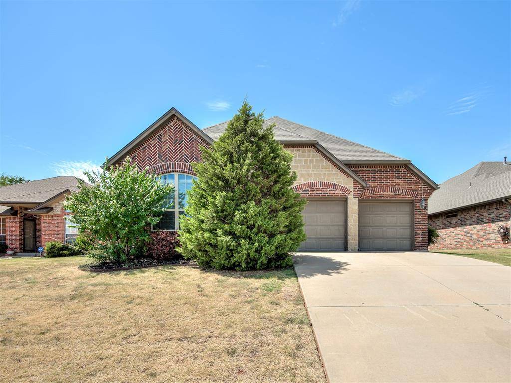 15913 Big Cypress DR, Edmond, OK 73013