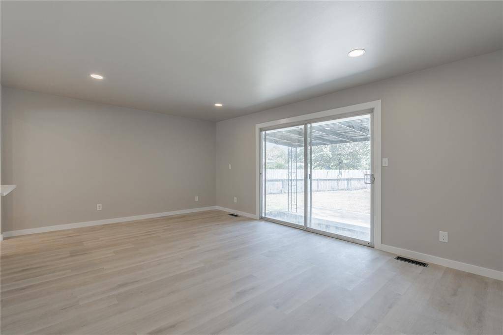 3929 NW 59th ST, Oklahoma City, OK 73112