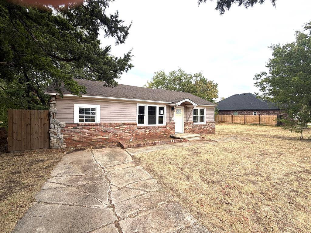 611 NW 95th ST, Oklahoma City, OK 73114