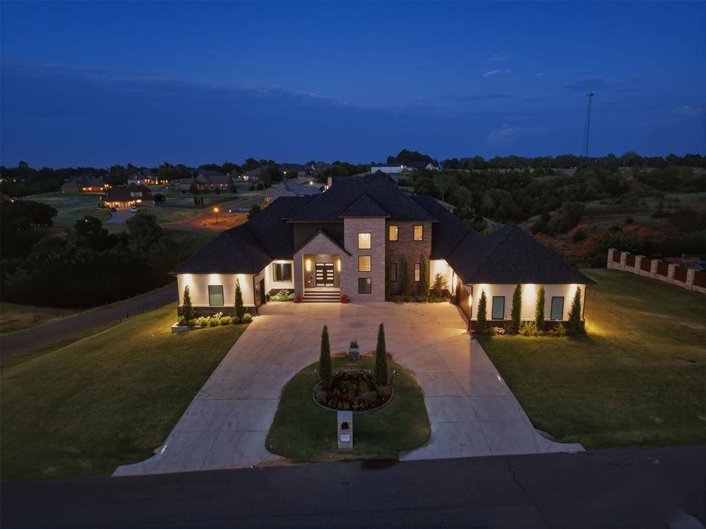 5660 Tina DR, Norman, OK 73072