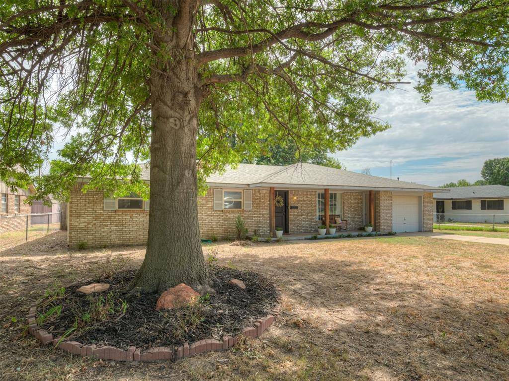 410 N Magnolia ST, Crescent, OK 73028