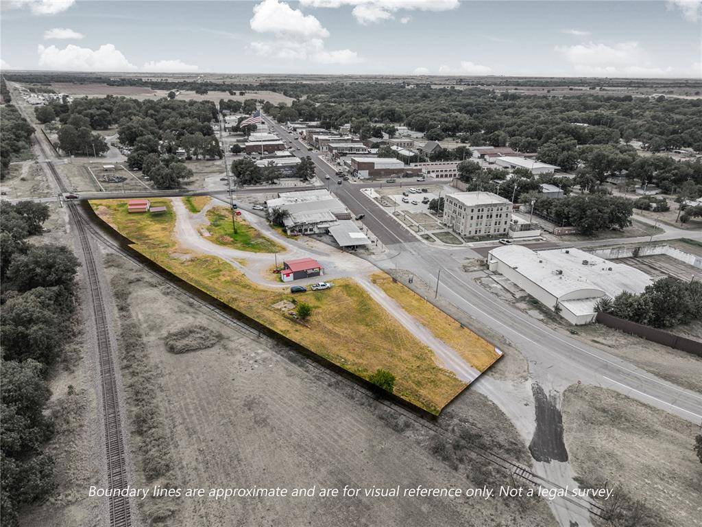 227 N Main ST, Waurika, OK 73573