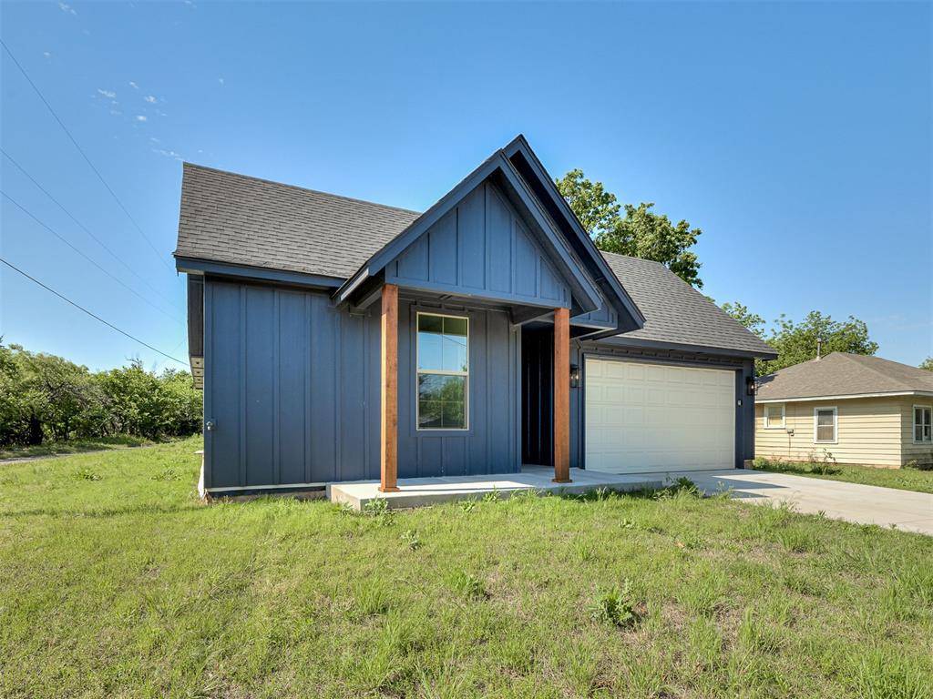 1925 E Springer AVE, Guthrie, OK 73044