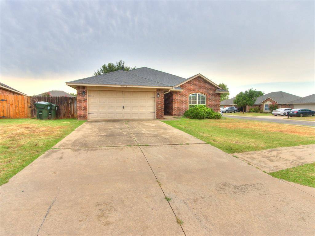 21925 Homesteaders RD, Edmond, OK 73012