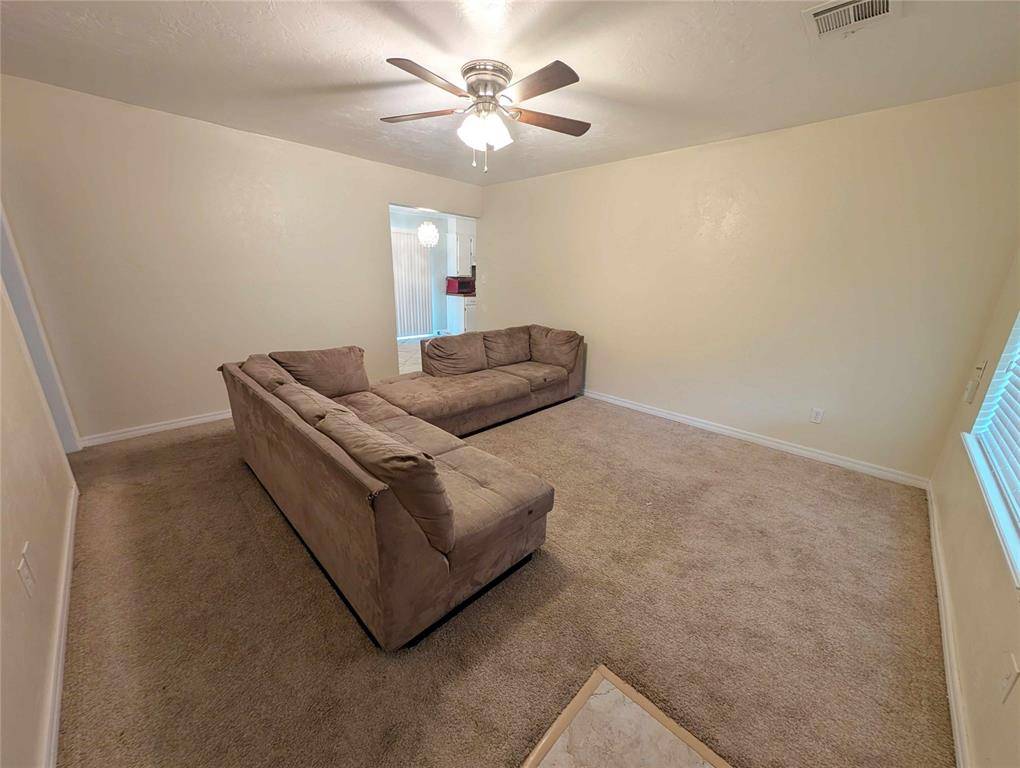 1614 Surrey DR, Norman, OK 73071