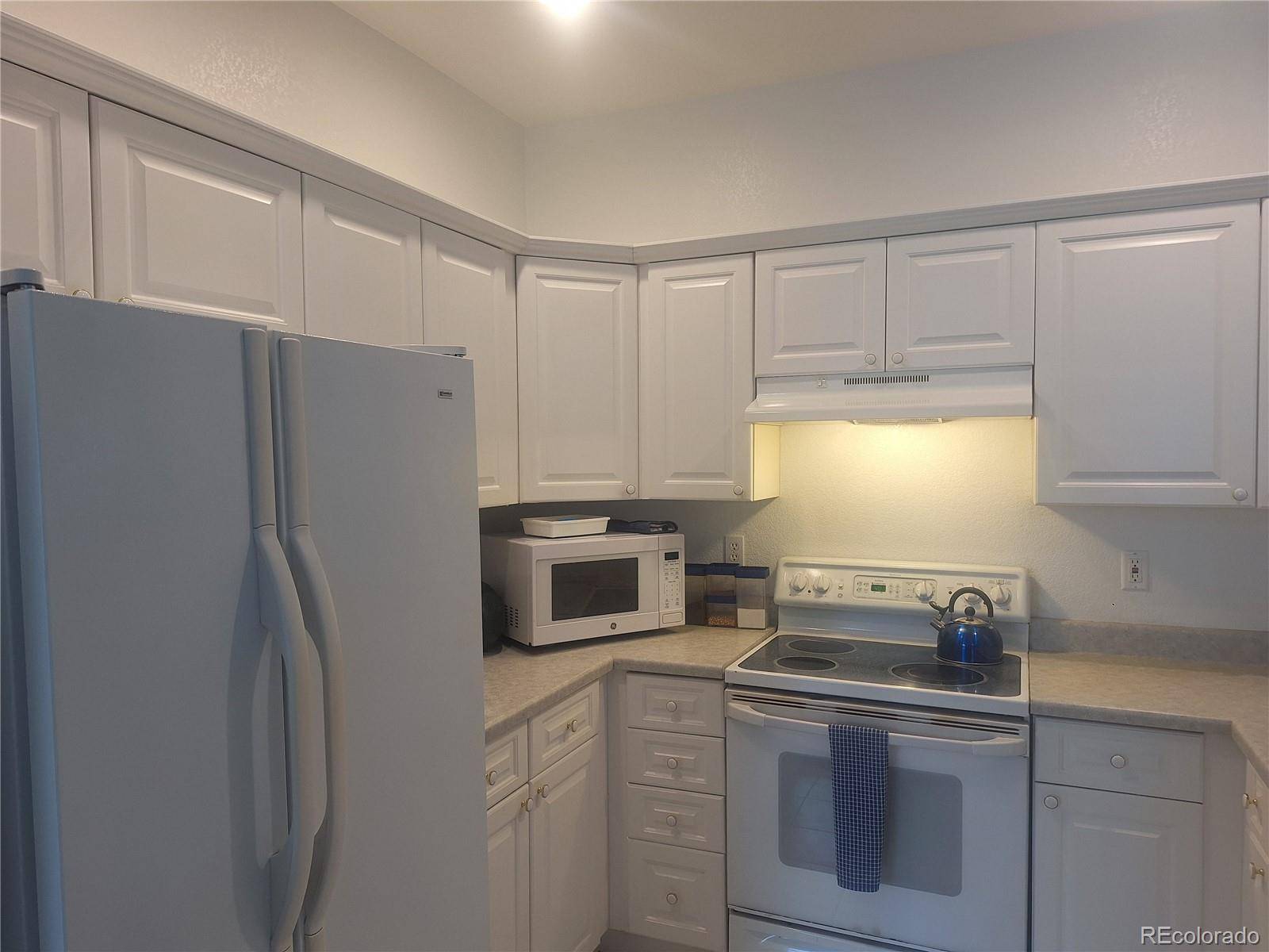 4094 S Crystal CIR #203, Aurora, CO 80014
