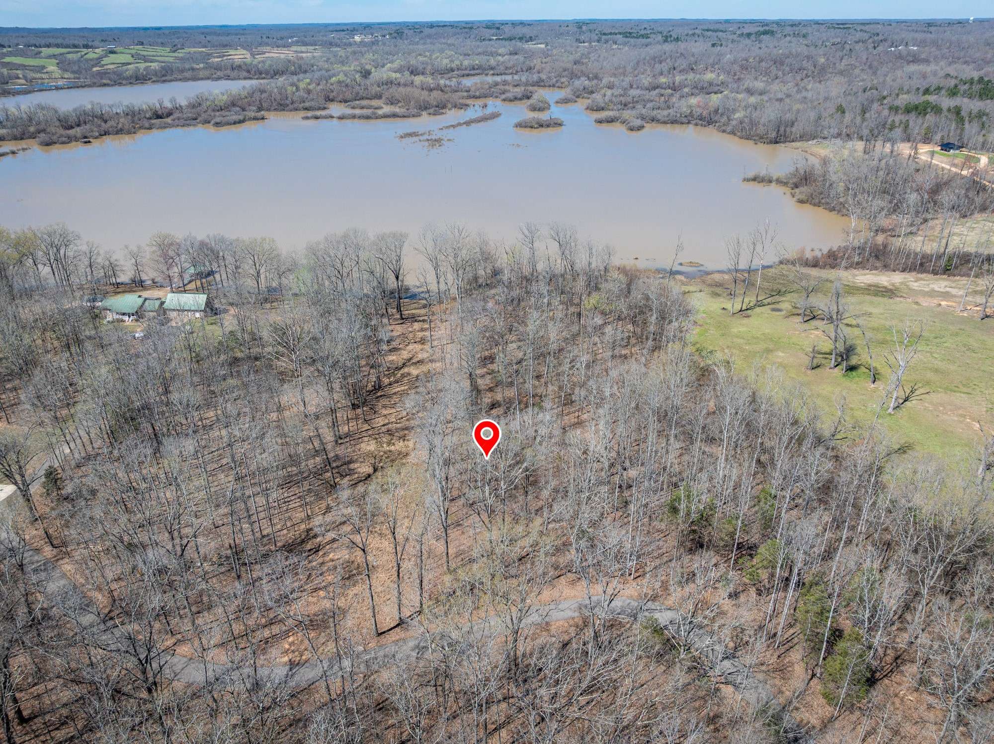 0 Featherfoot PKWY LP, Parsons, TN 38363