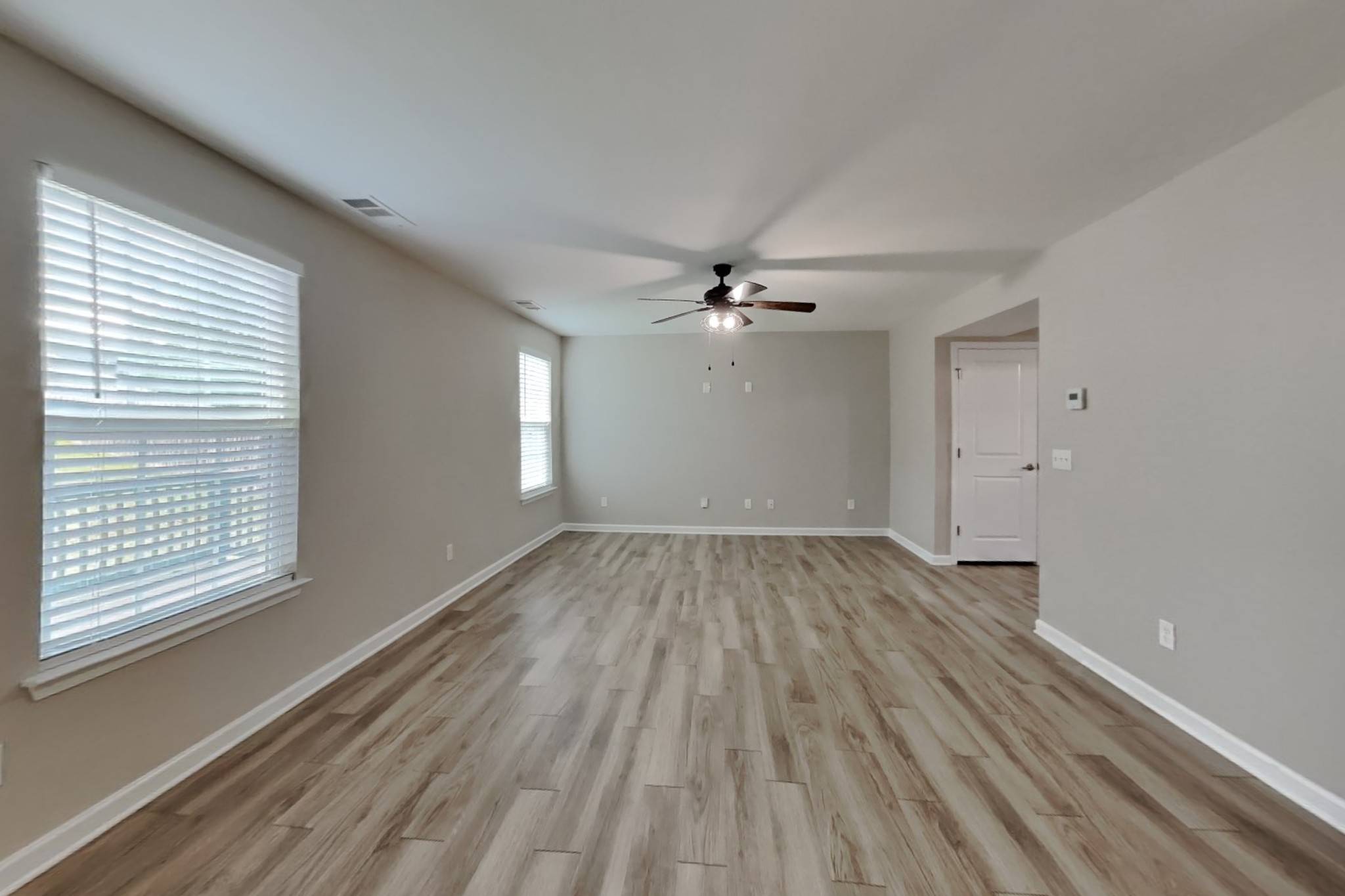 2902 Cherry Point Ln, Columbia, TN 38401