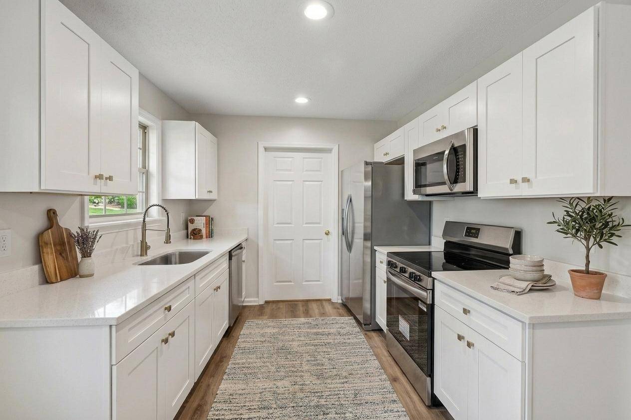 3249 Winters Rd, Cedar Hill, TN 37032