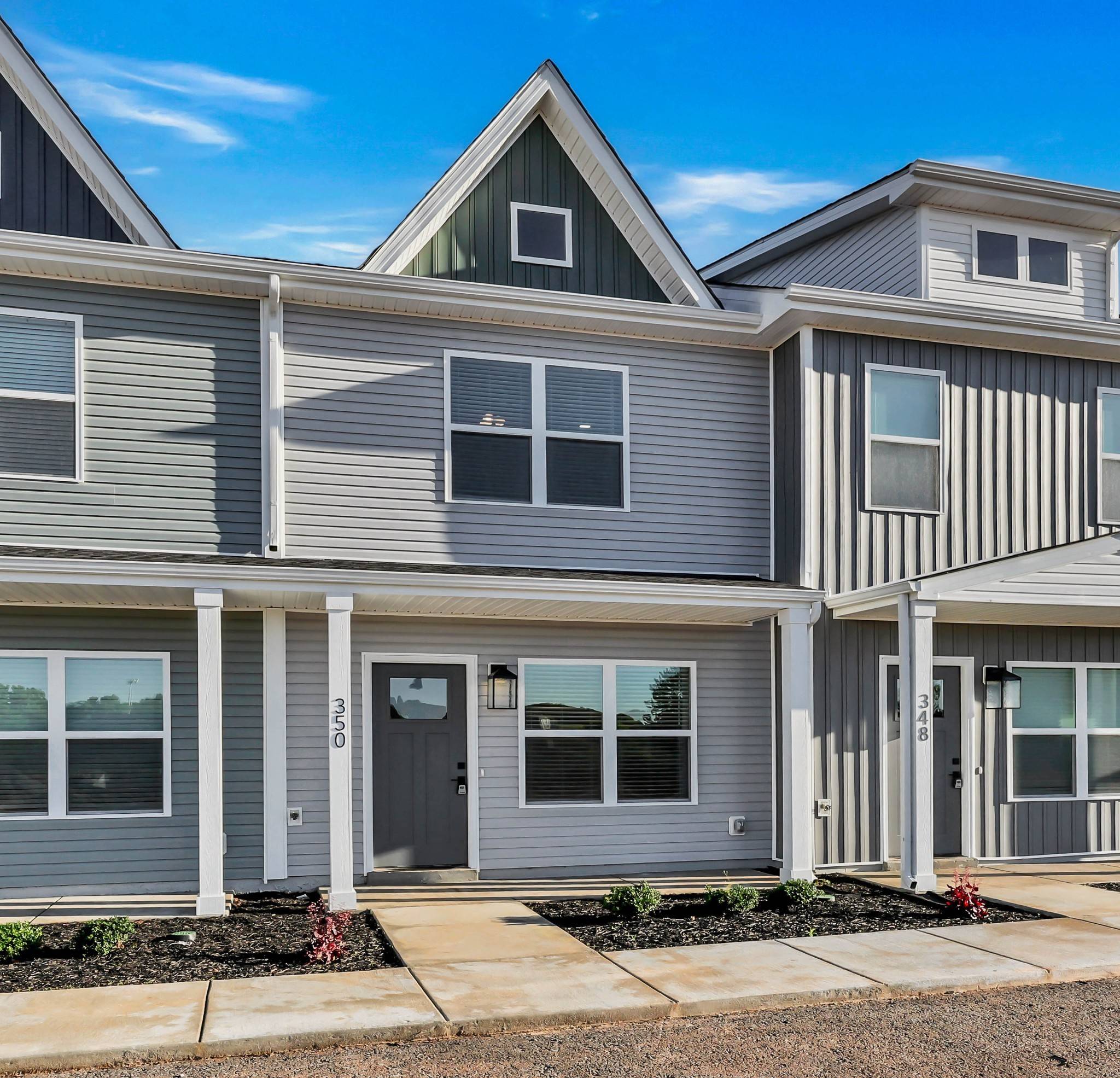 348 Front Ridge Cir, Clarksville, TN 37040