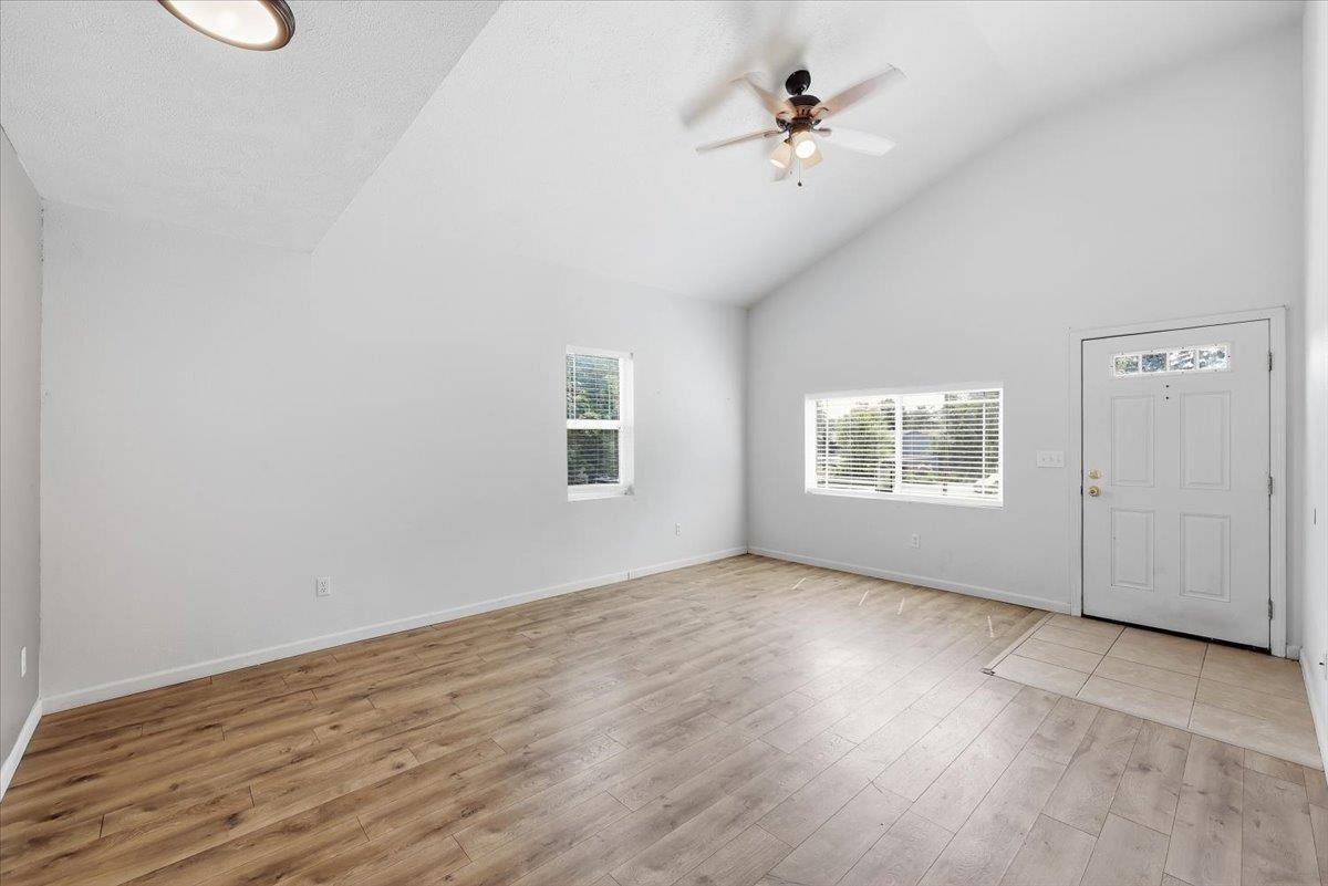 2929 E Jackson Ave, Spokane, WA 99207