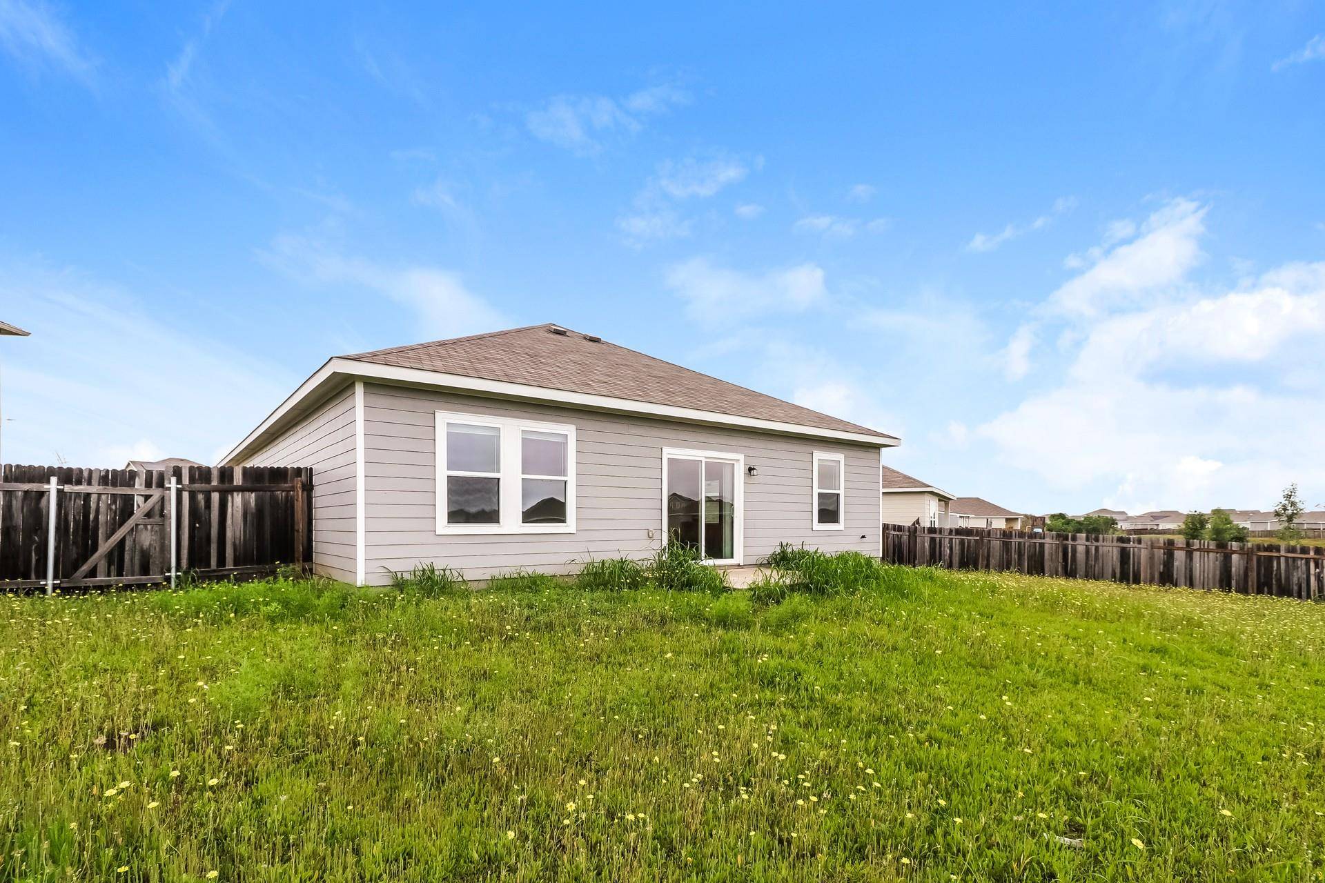 12601 Samuel Adams, Manor, TX 78653