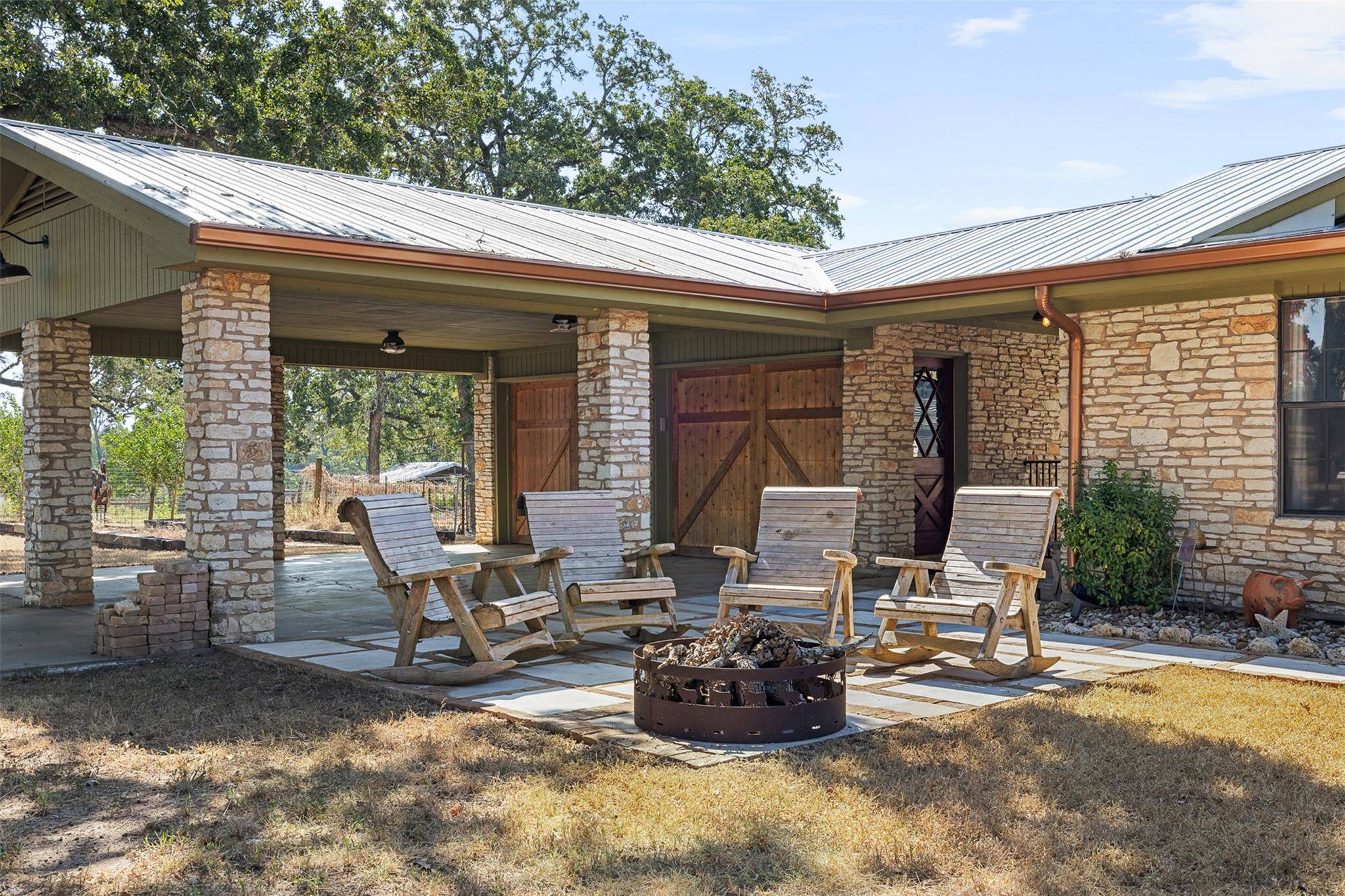 1045 Private Road 7005, Lexington, TX 78947