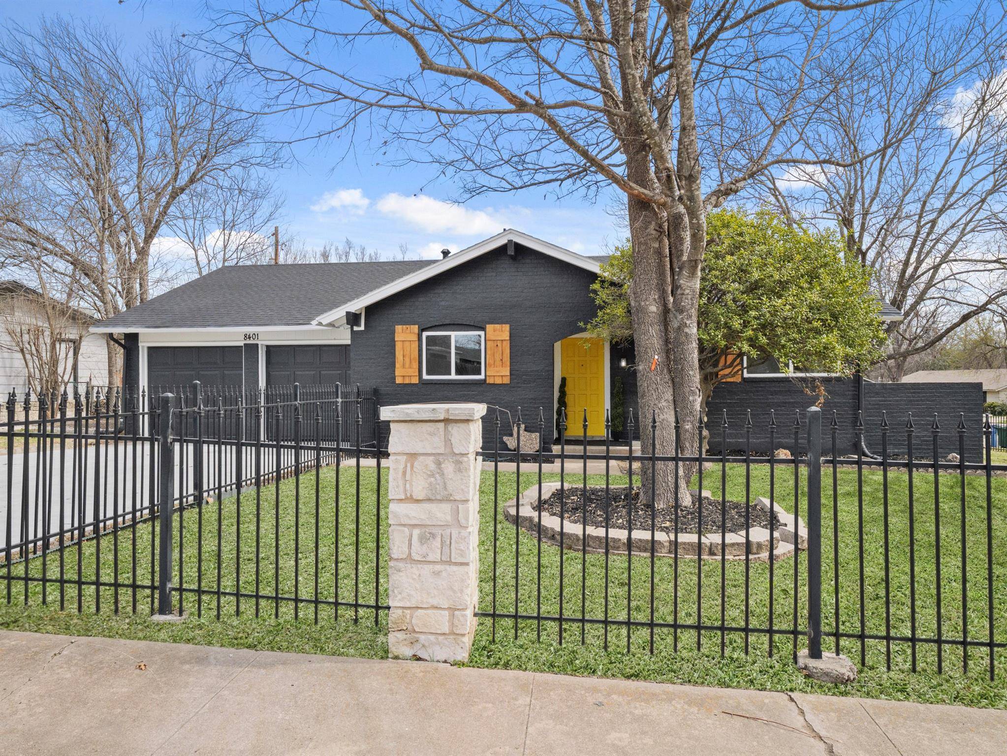 8401 Staunton DR, Austin, TX 78758