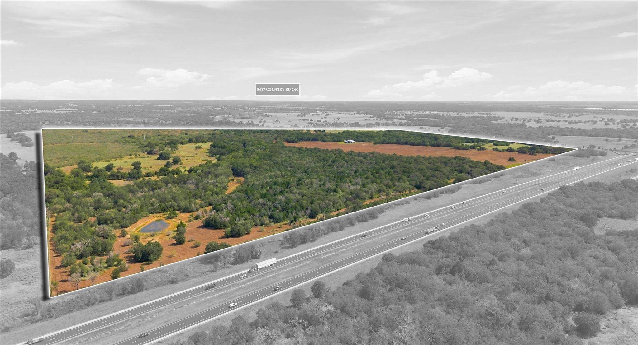 6417 County Road 240, Waelder, TX 78959