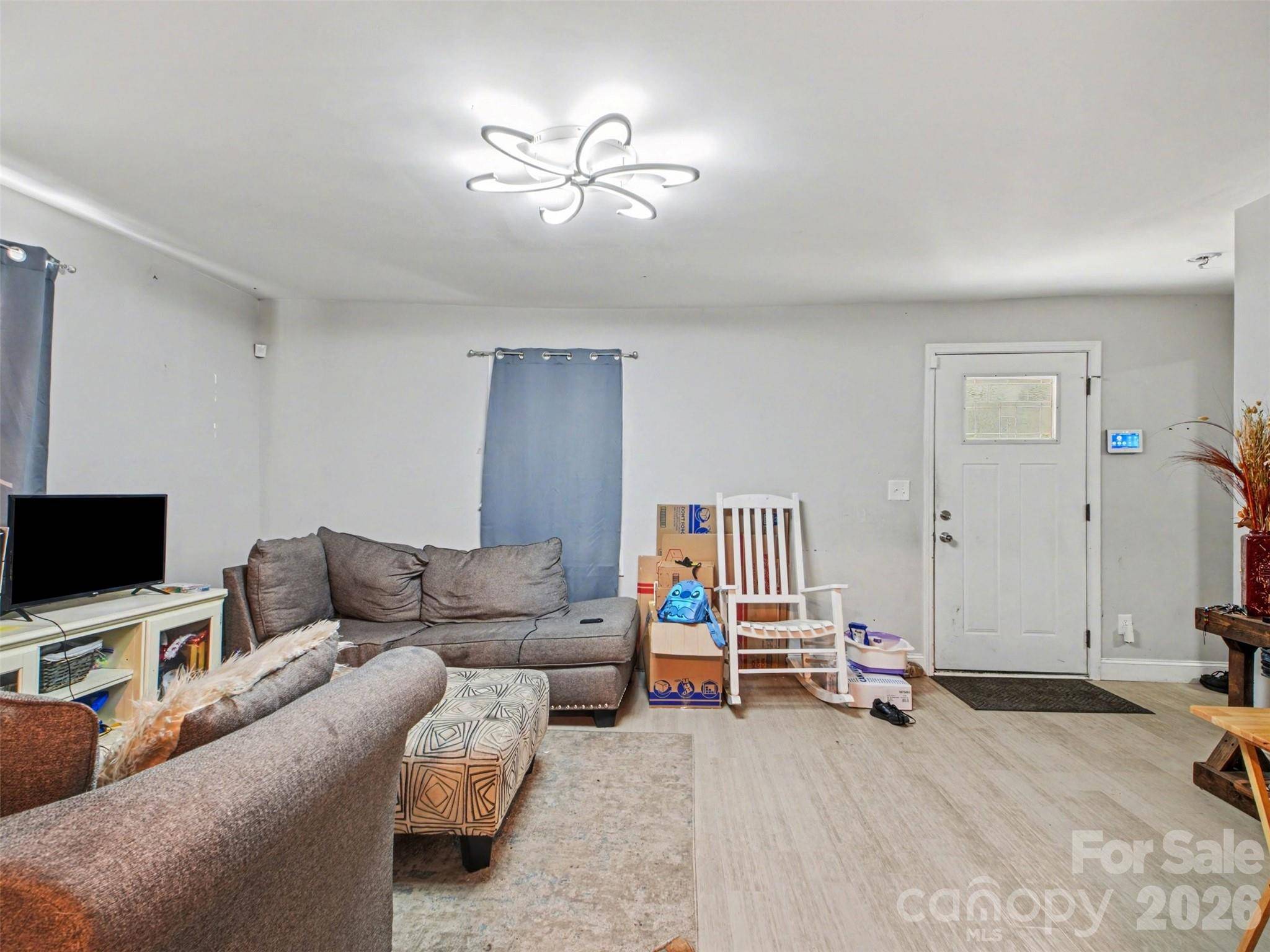 92 Saint Charles AVE NE, Concord, NC 28025