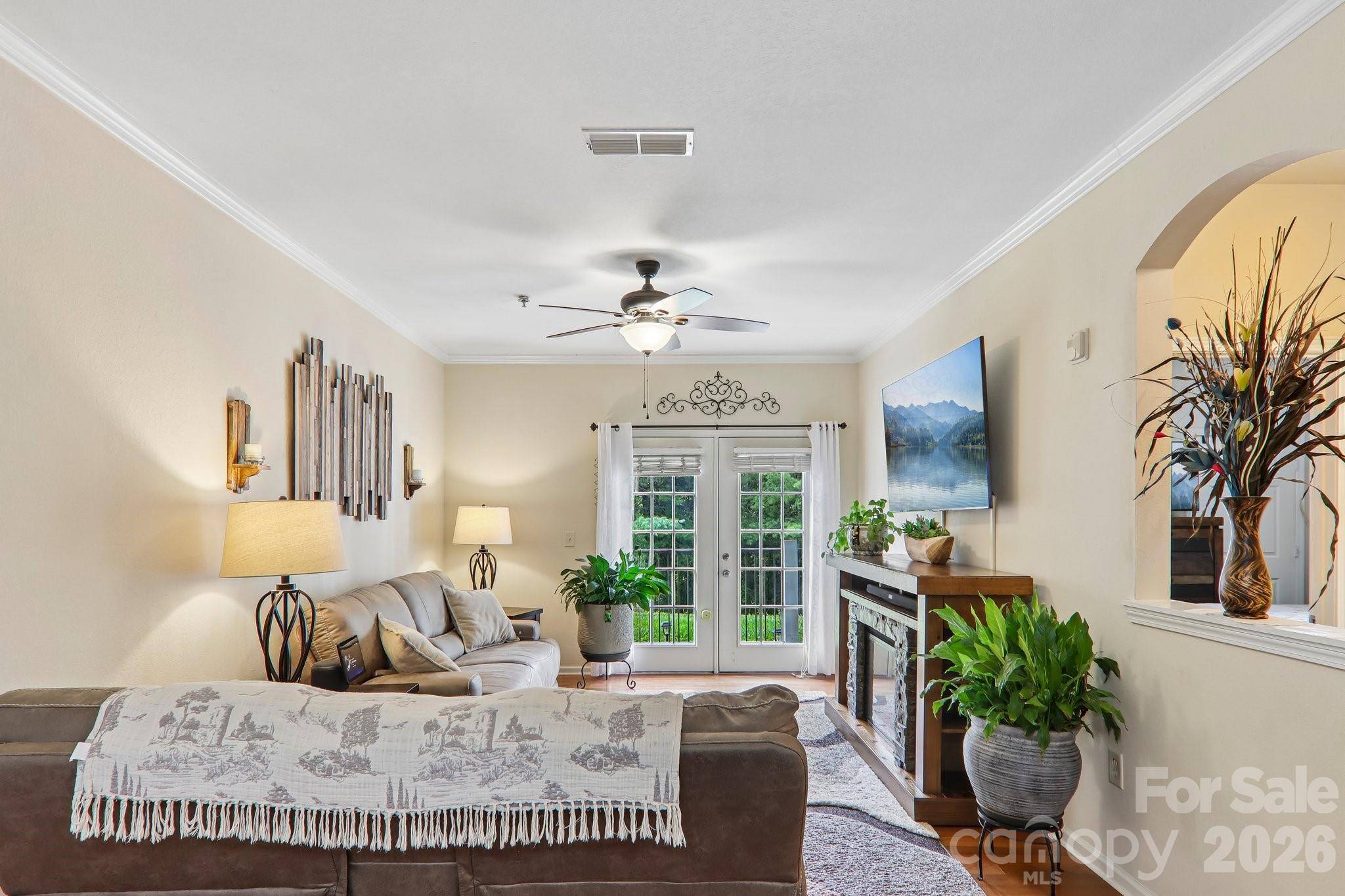 100 Vista Lake DR #2, Candler, NC 28715