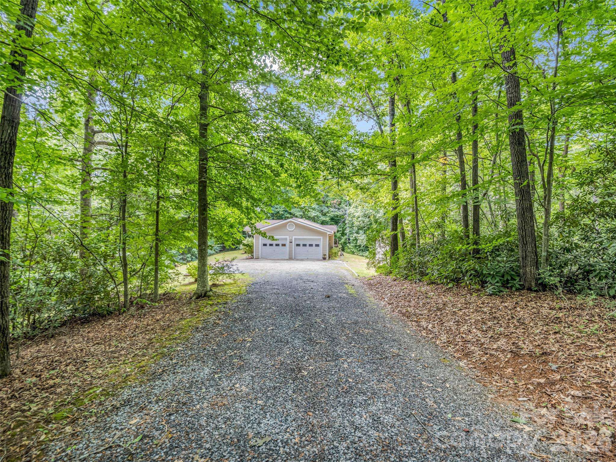 277 Debbies Branch DR, Old Fort, NC 28762