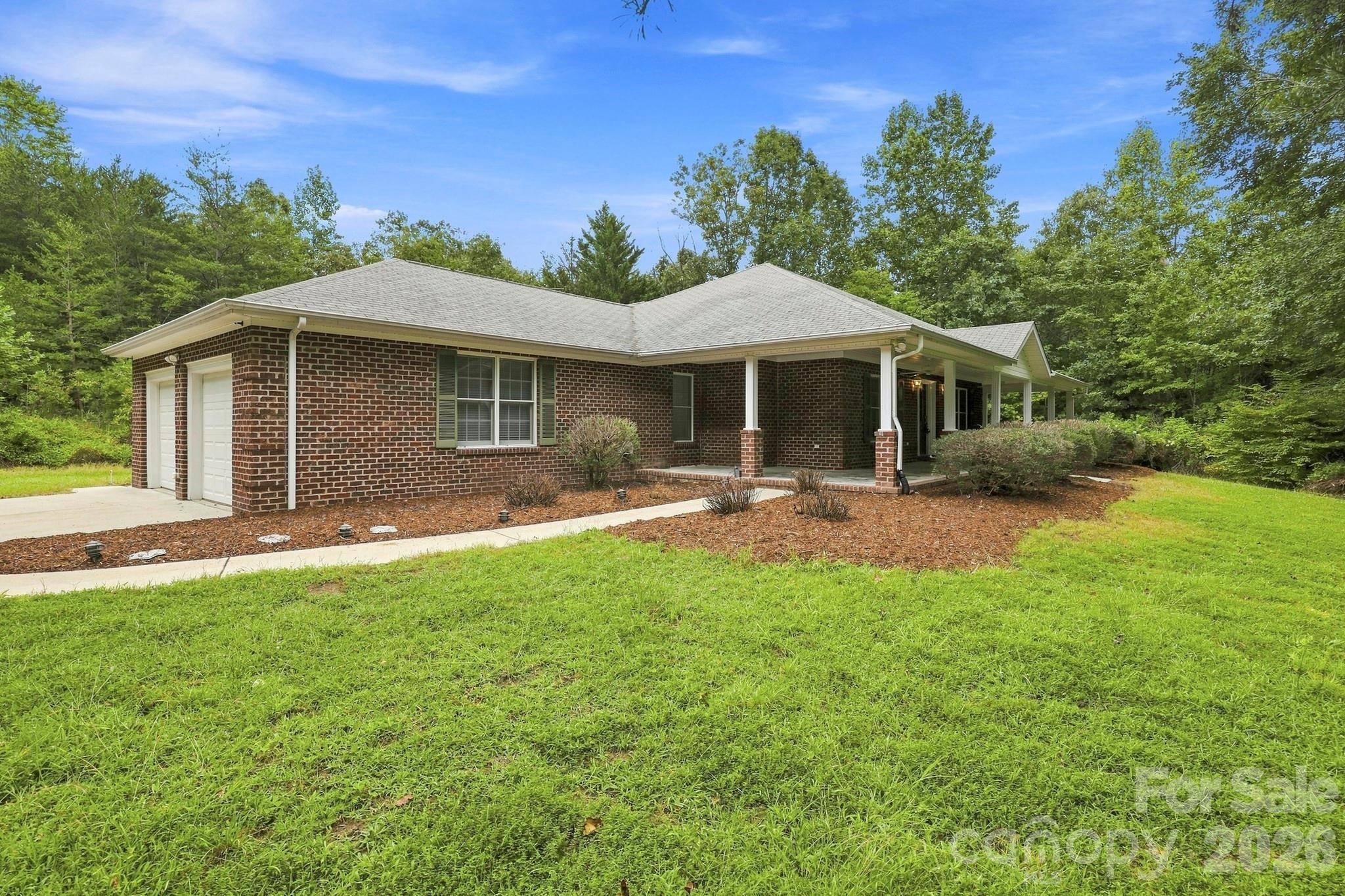 2594 Painters Gap RD, Union Mills, NC 28167