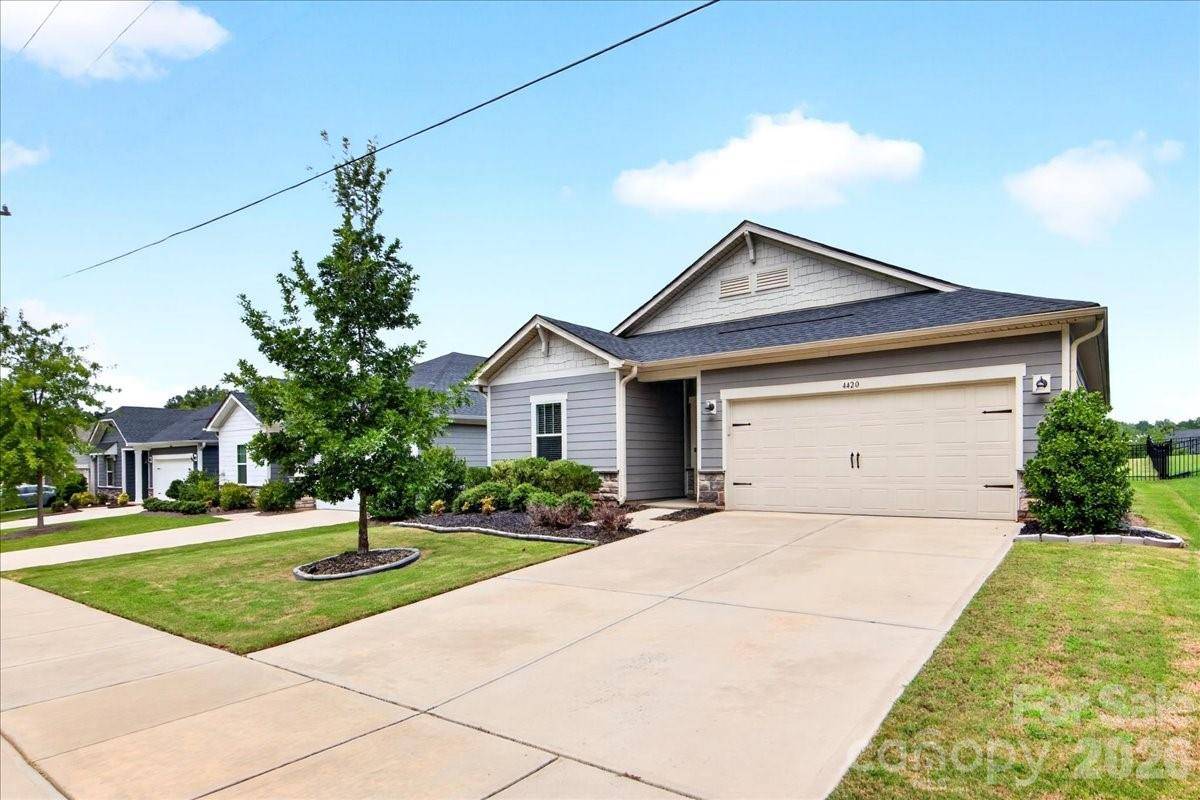 4420 Bright RD, Charlotte, NC 28214