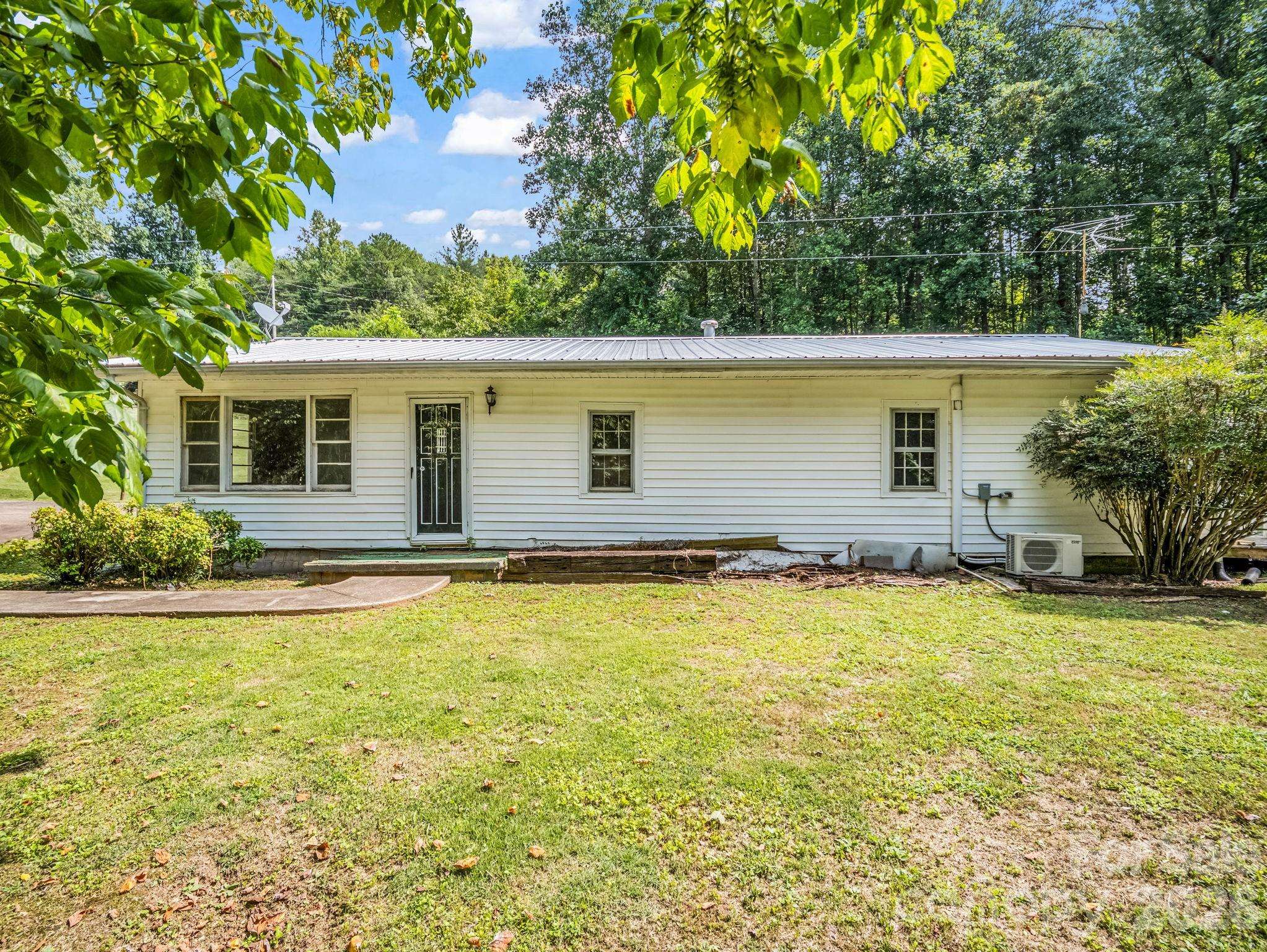 2957 NC Highway 226 HWY, Bostic, NC 28018