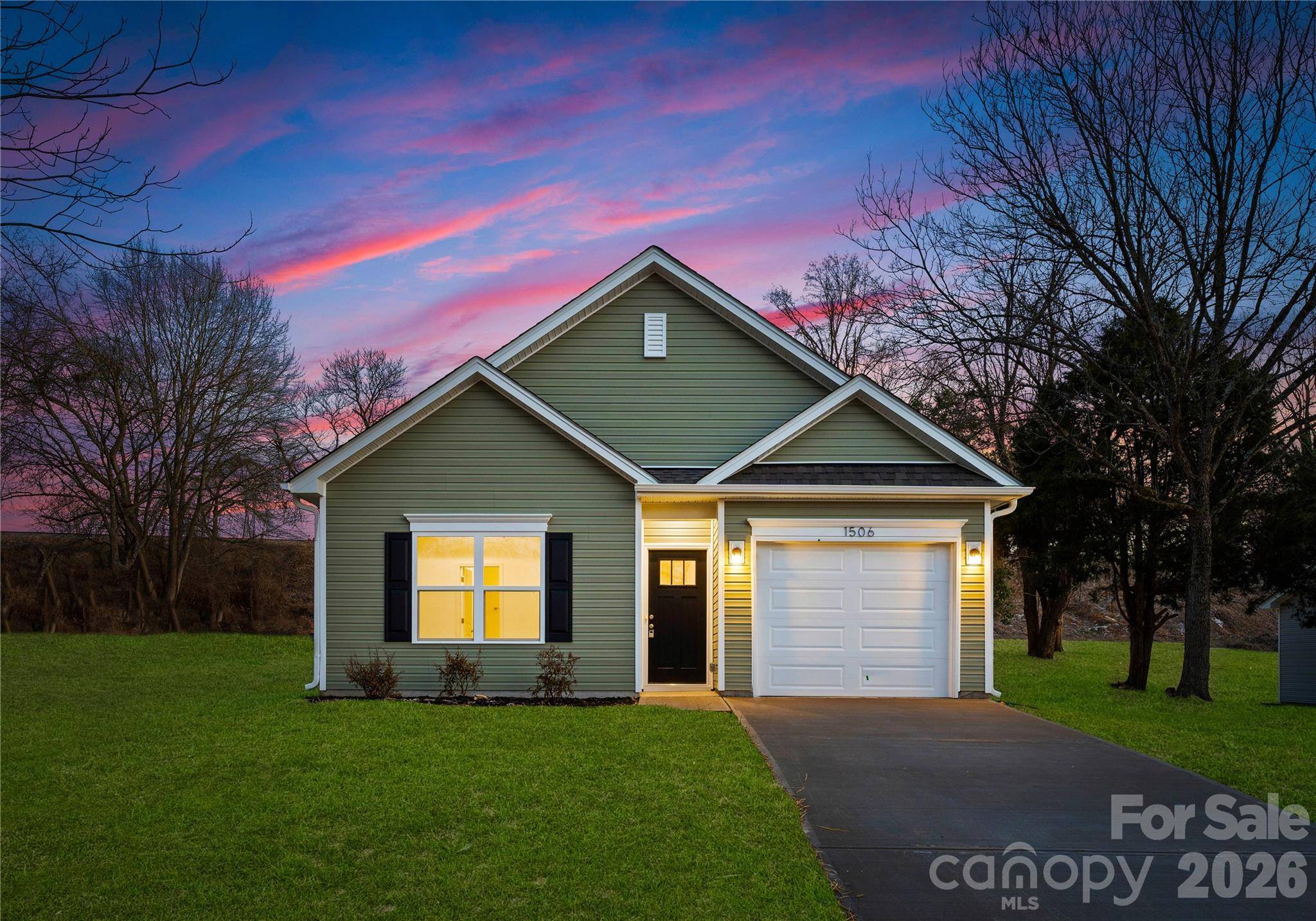 5712 Anderson RD, Charlotte, NC 28269