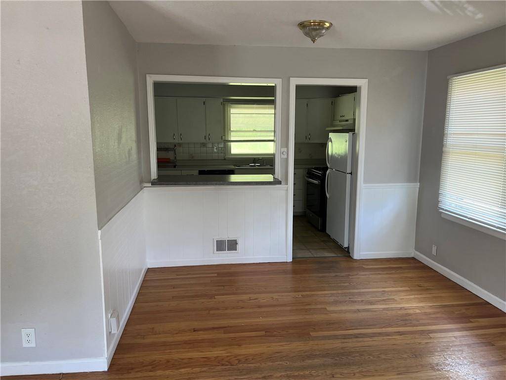 4208 N Brighton AVE, Kansas City, MO 64117