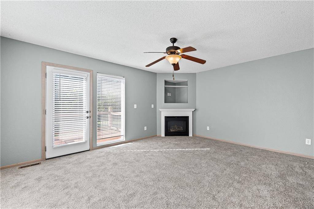 15355 NW 123rd ST, Platte City, MO 64079