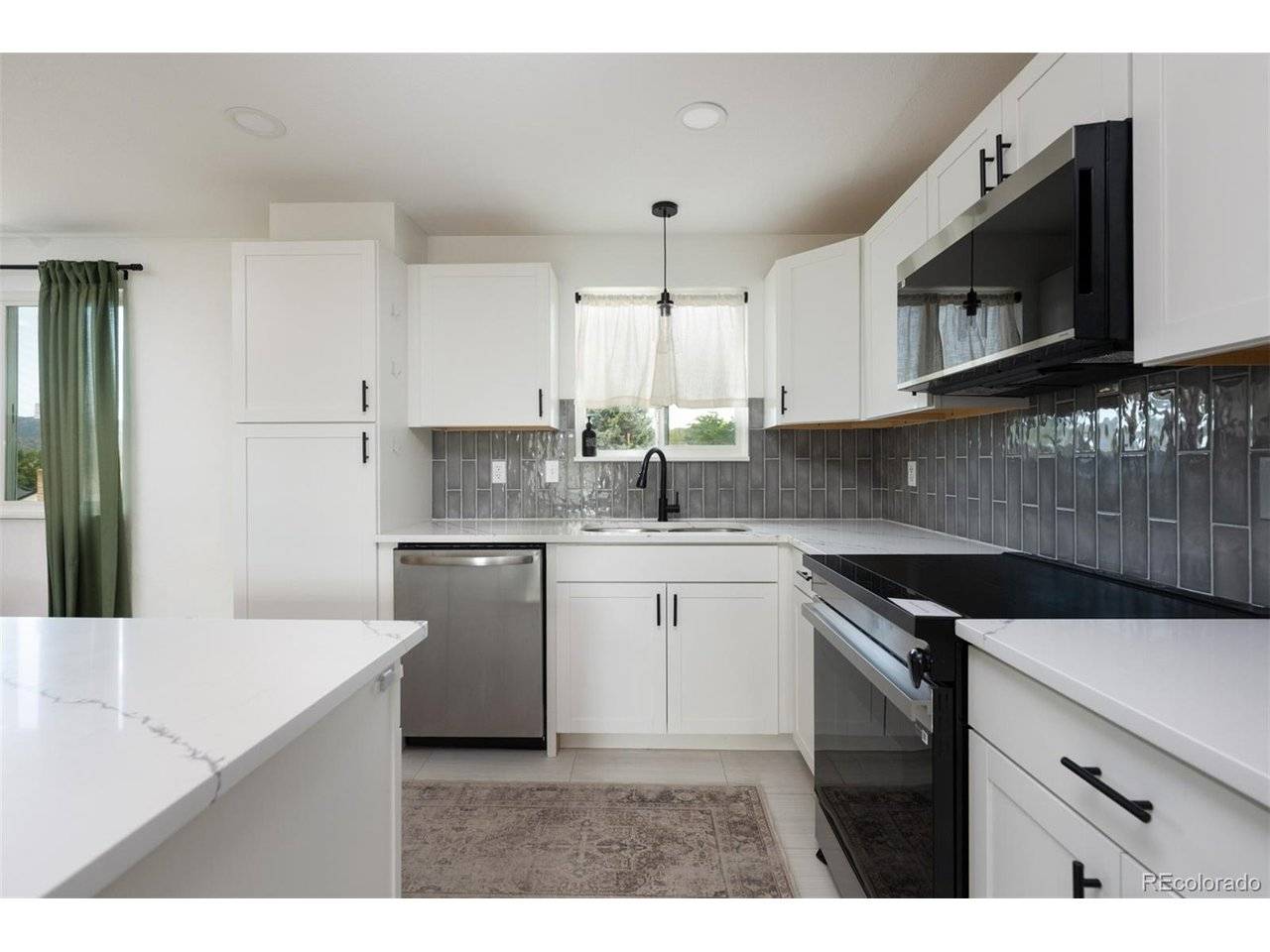 7327 S Carr, Littleton, CO 80128