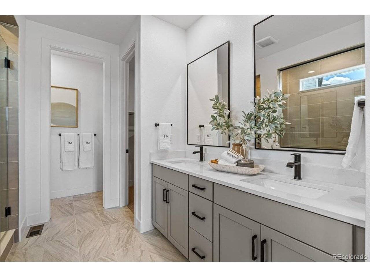 17048 W 92nd, Arvada, CO 80007