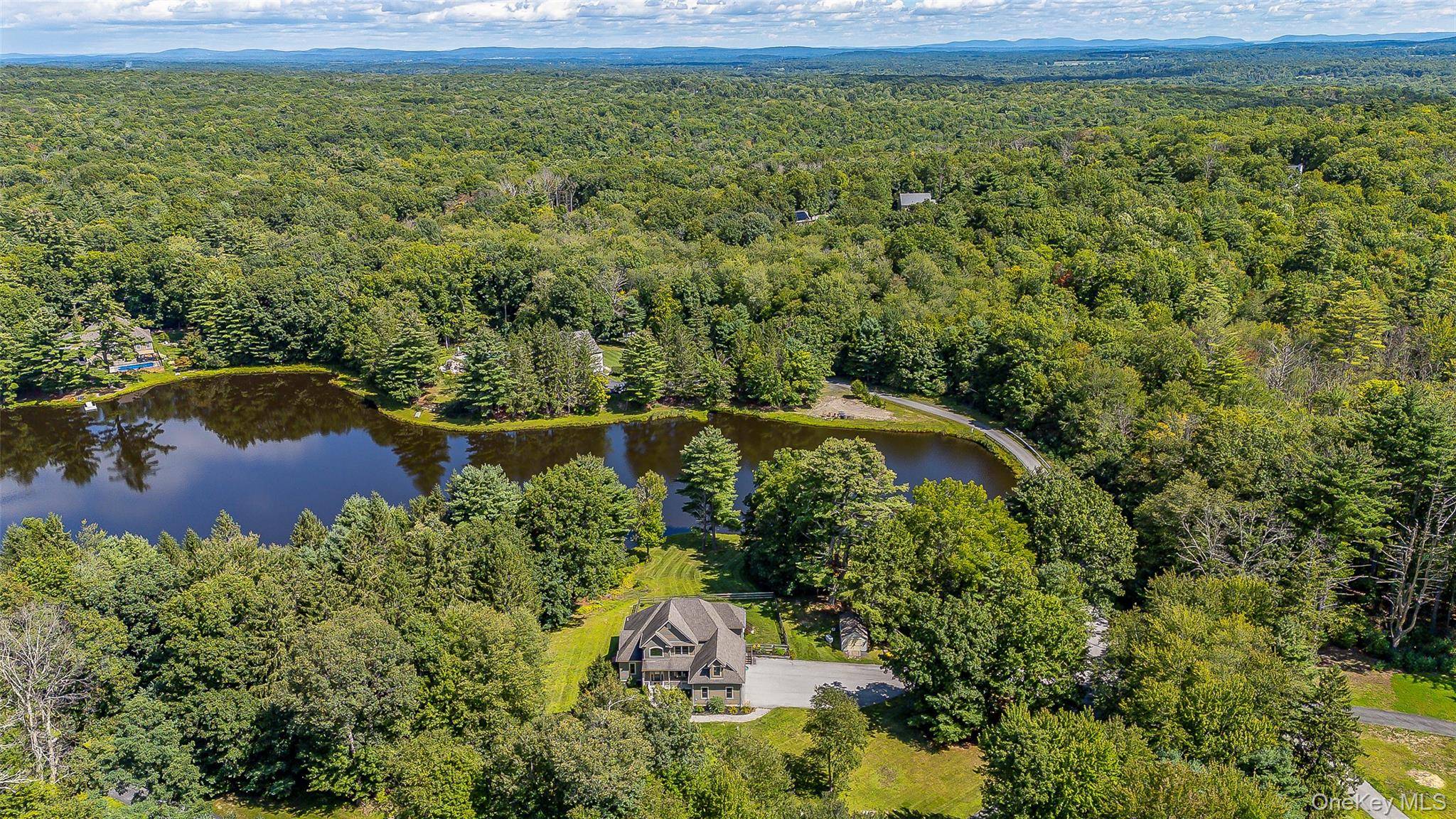 50 Meghan CT, Pine Bush, NY 12566