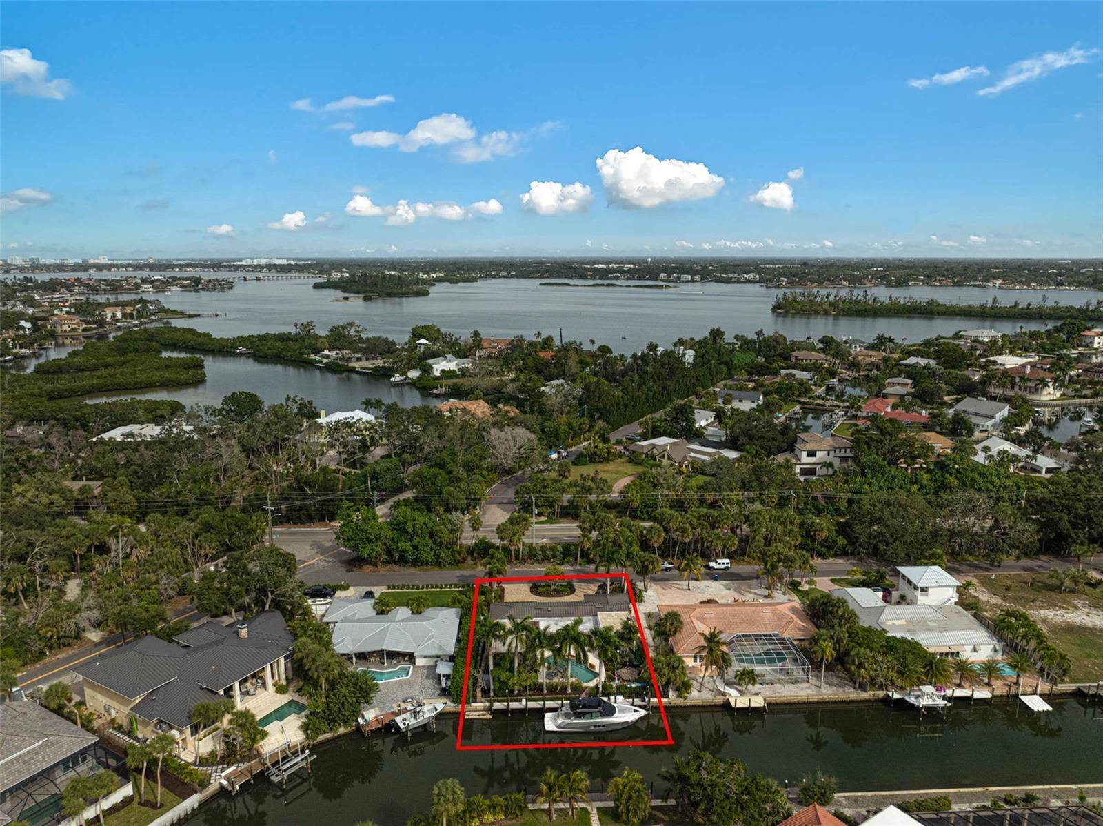 4508 WOODSIDE RD, Sarasota, FL 34242