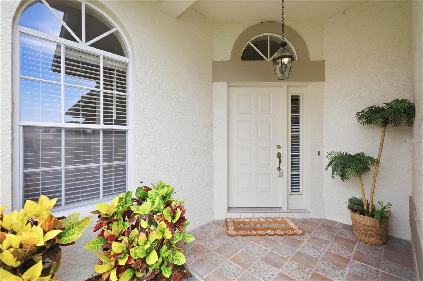 4738 DUNDEE DR, Bradenton, FL 34210