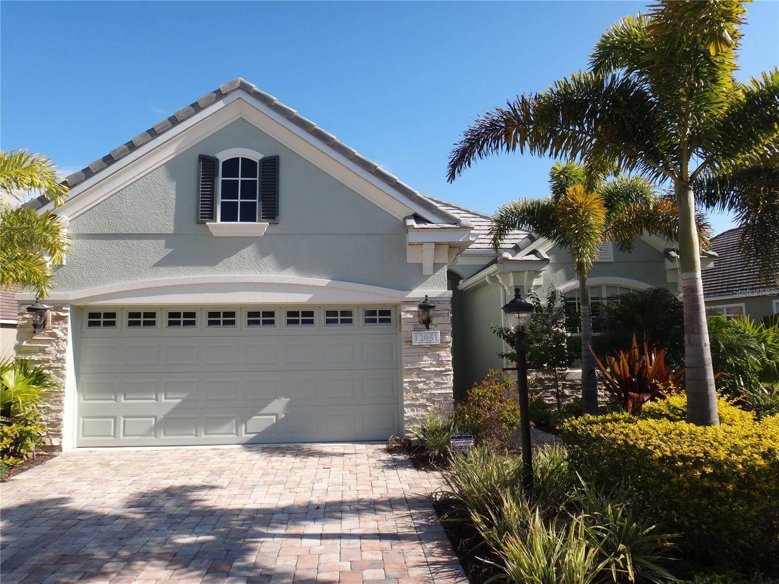12051 THORNHILL CT, Lakewood Ranch, FL 34202