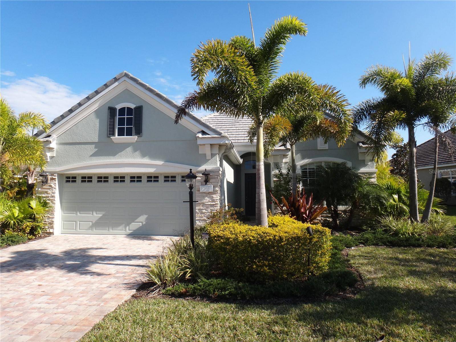 12051 THORNHILL CT, Lakewood Ranch, FL 34202