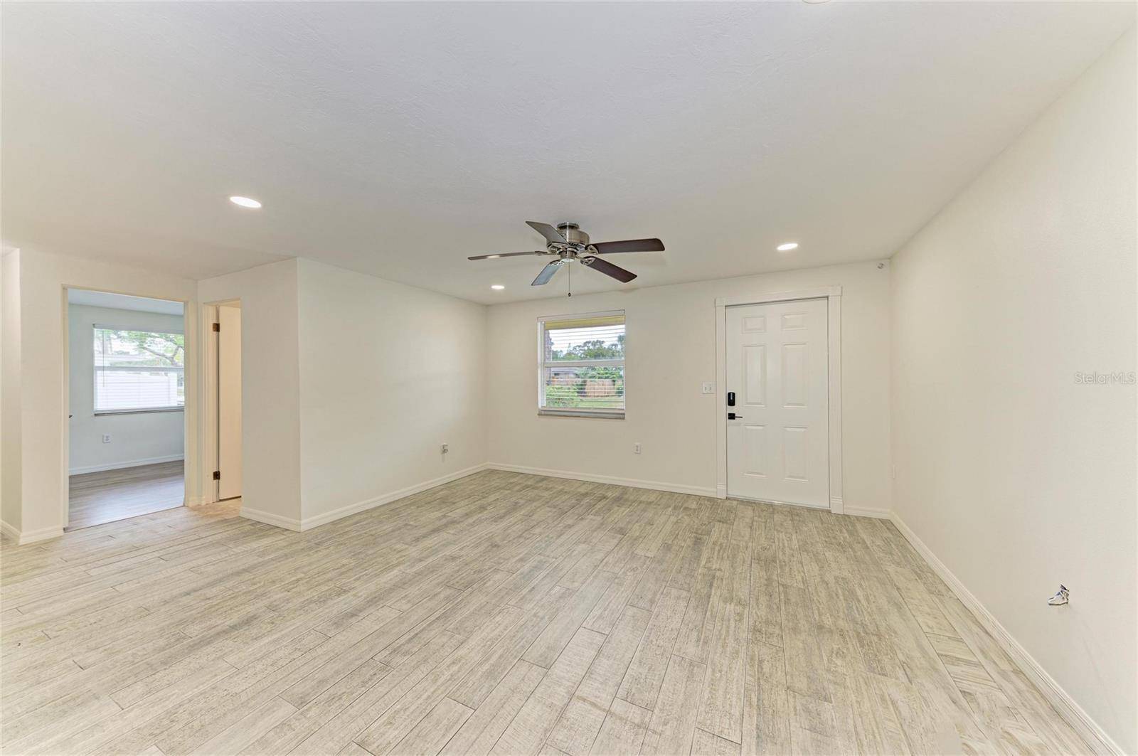 4319 AUGUSTINE AVE, Sarasota, FL 34231