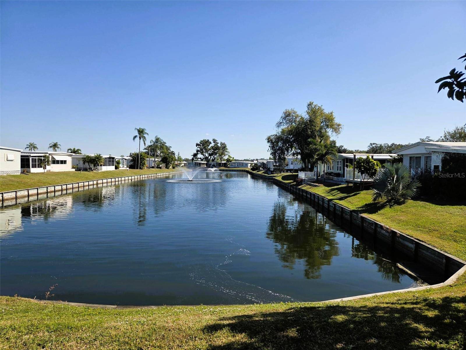 415 OAKWOOD BLVD W, Sarasota, FL 34237
