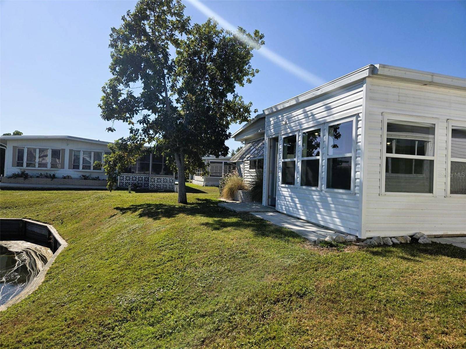 415 OAKWOOD BLVD W, Sarasota, FL 34237