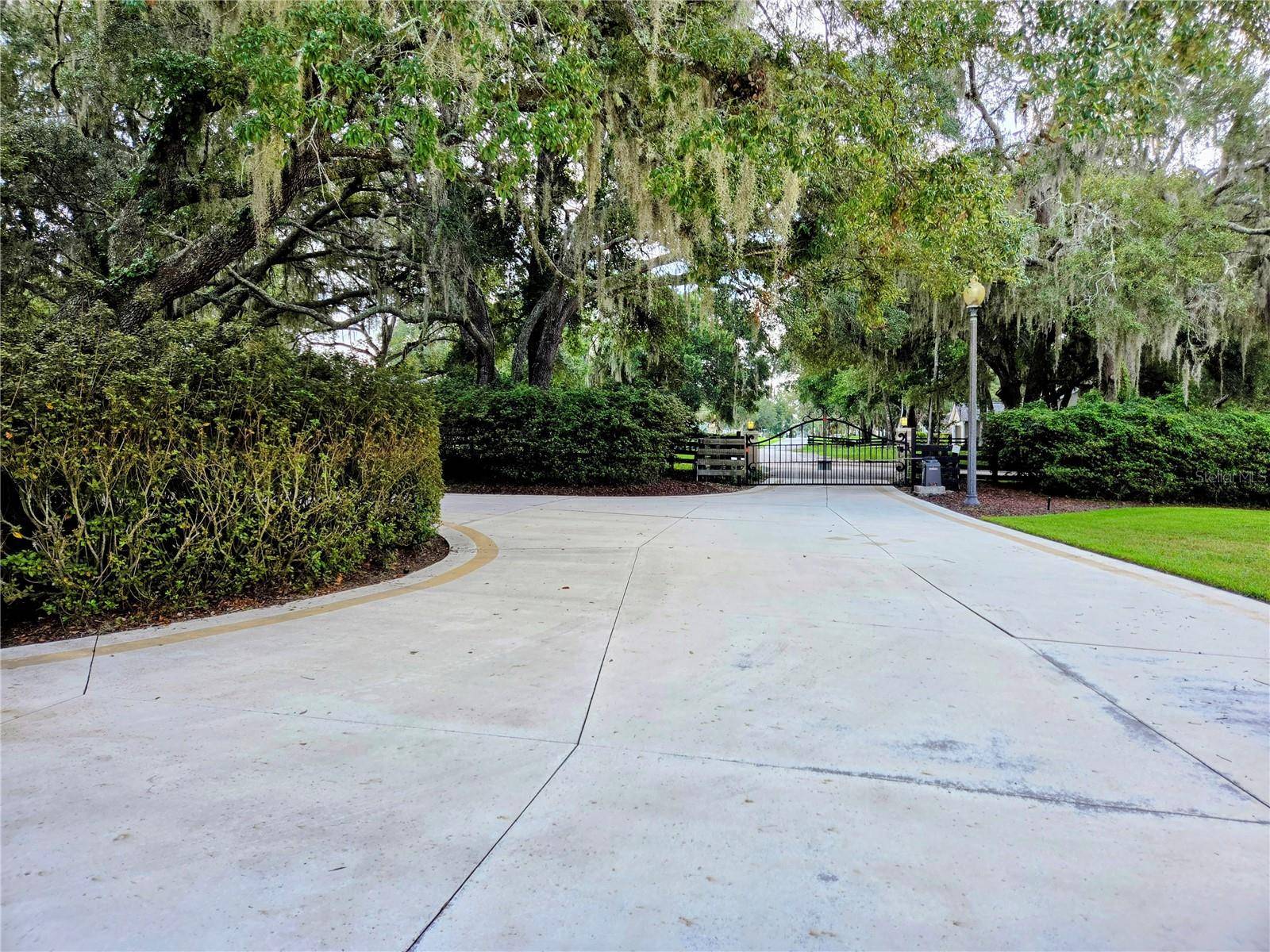 1251 ALABAMA AVE, Lady Lake, FL 32159