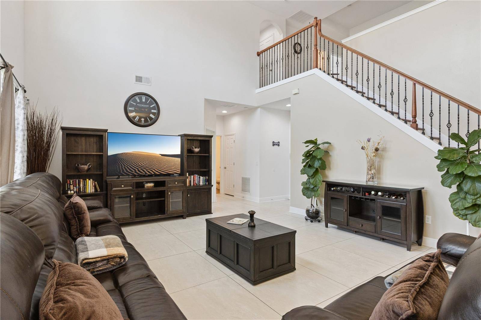 3979 SUNSET LAKE DR, Lakeland, FL 33810