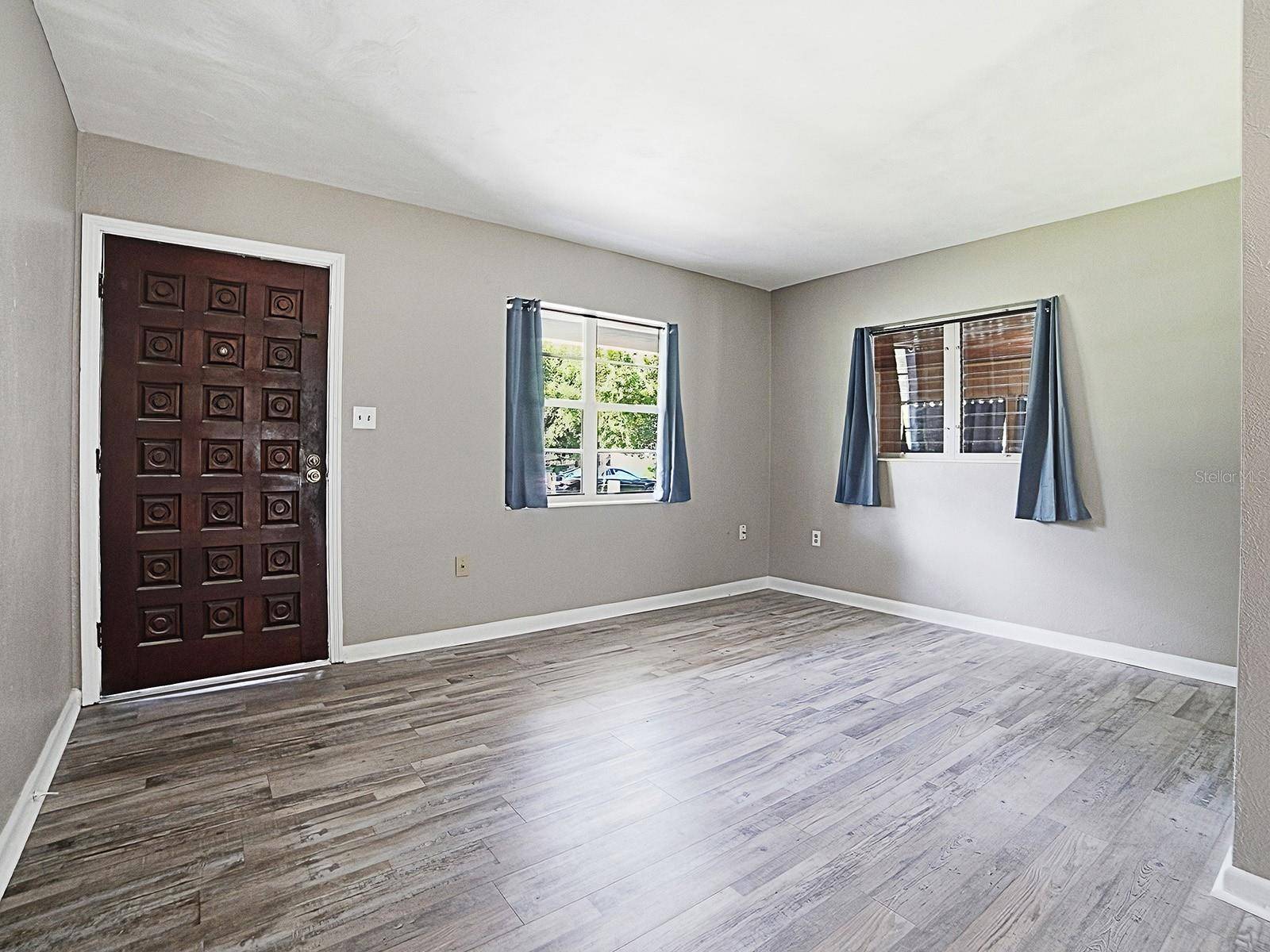2014 HELMS AVE, Leesburg, FL 34748