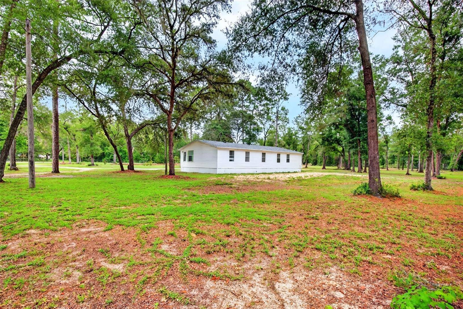 10890 NE 102ND PL, Archer, FL 32618
