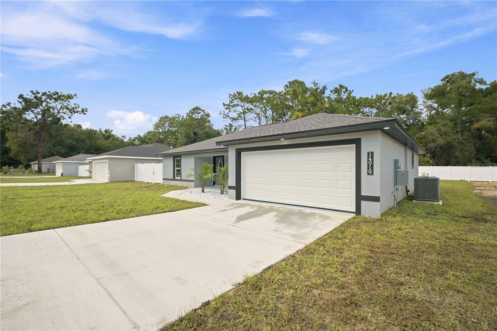 14919 SW 24 PL, Ocala, FL 34481