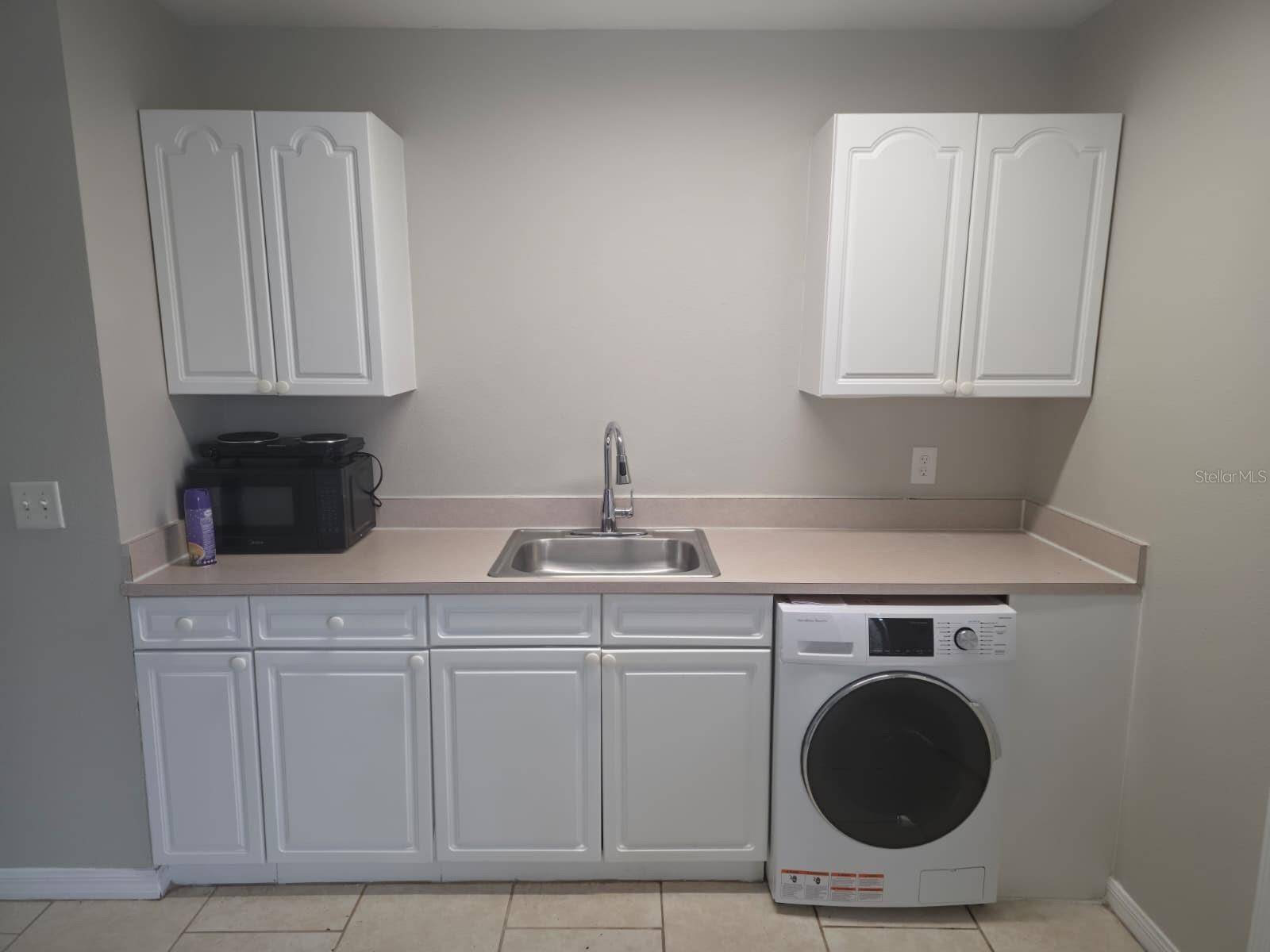 217 AUSTRALIANN WAY #B, Davenport, FL 33897