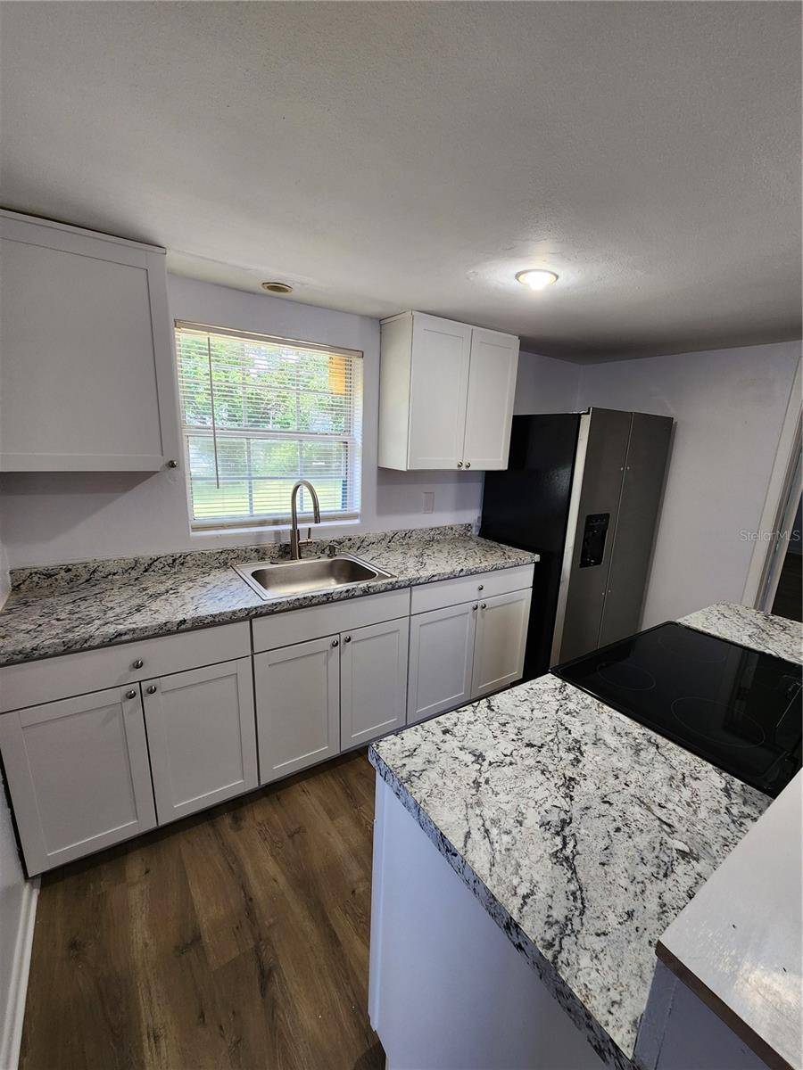 3 E LEMON ST, Beverly Hills, FL 34465