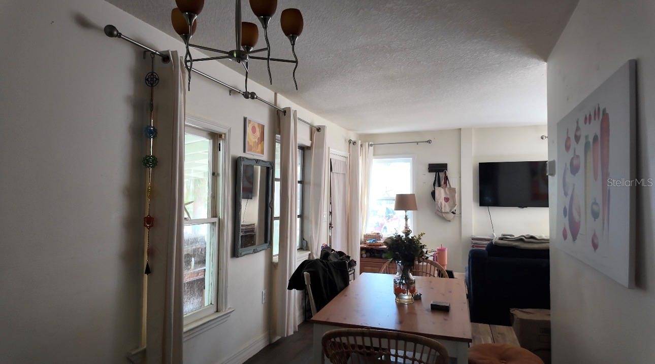 1121 ORANGE AVE, Dunedin, FL 34698